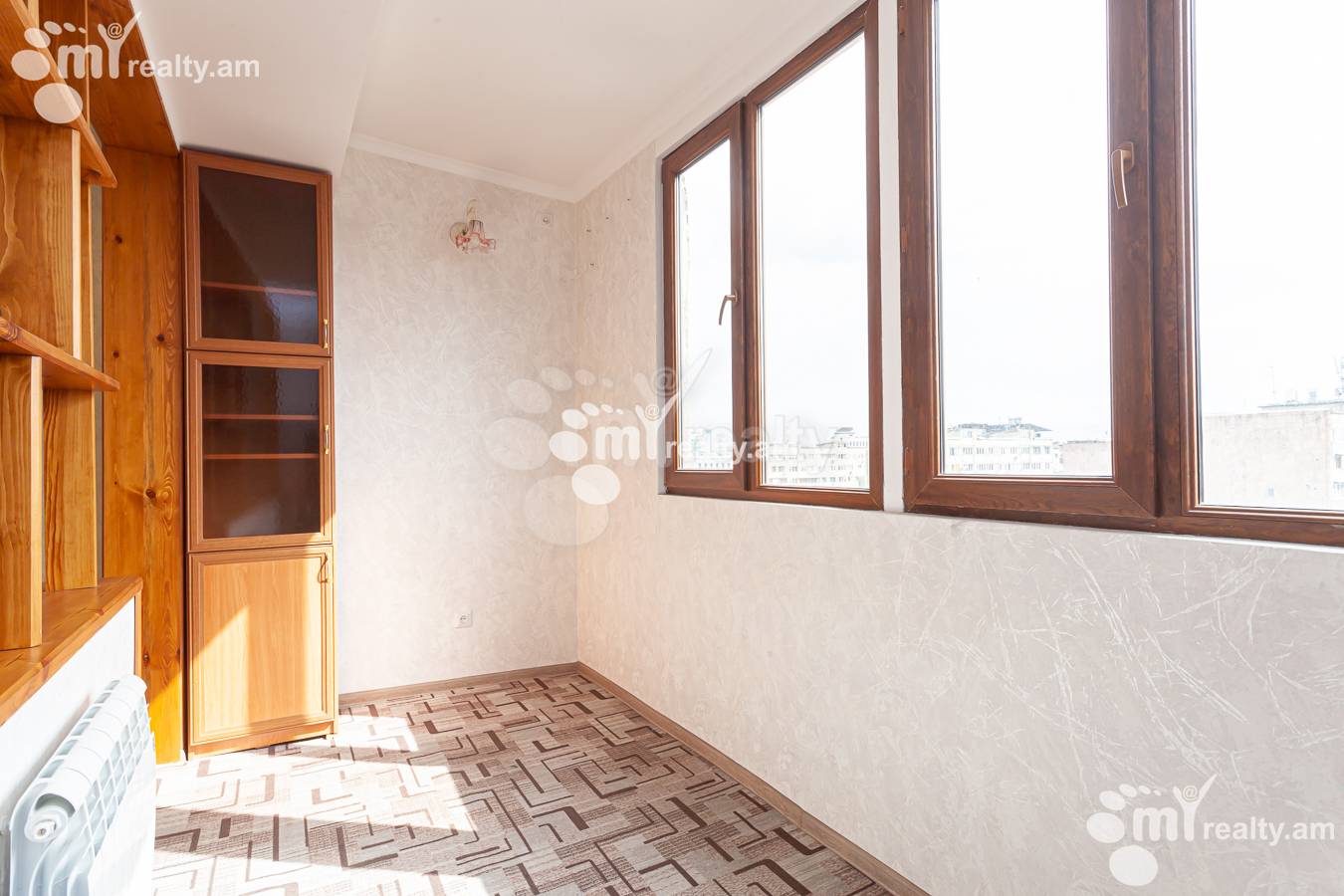 1 սենյականոց բնակարան վարձով Ամիրյան փող, Կենտրոն Երևան, 155571