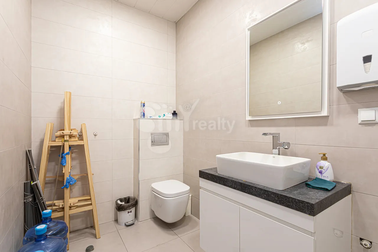 Commercial property for rent Buzand St, Center Yerevan, 157958