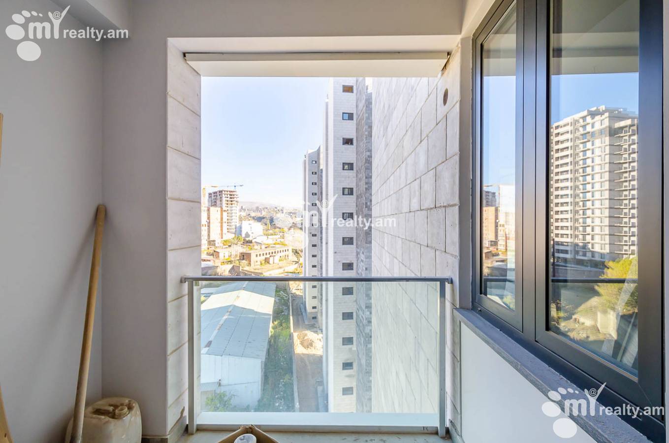 2 սենյականոց բնակարան  Կ. Ուլնեցու փող., Քանաքեռ-Զեյթուն Երևան, 143836