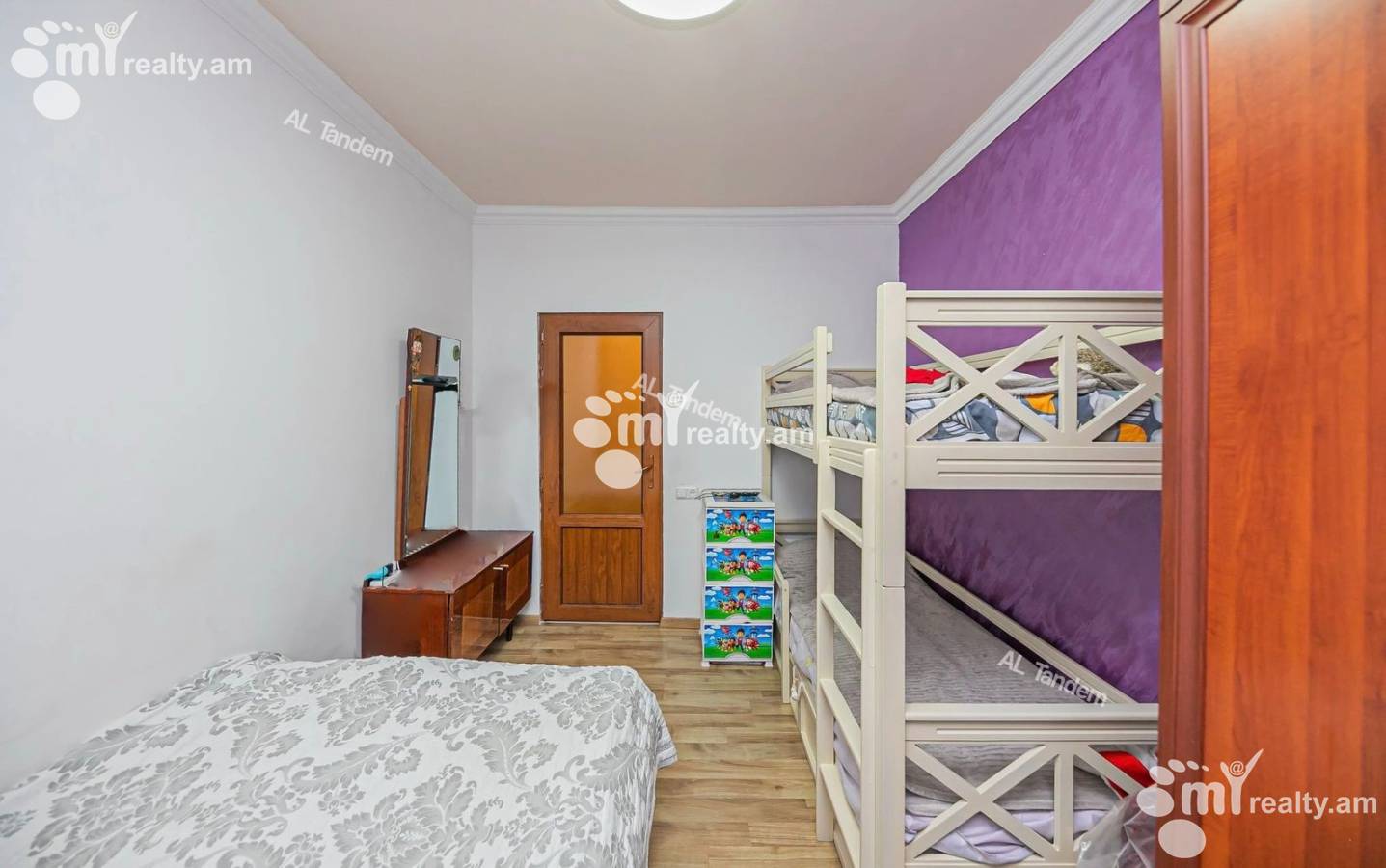 4 սենյականոց բնակարան  Մամիկոնյանց փող, Արաբկիր Երևան, 156896