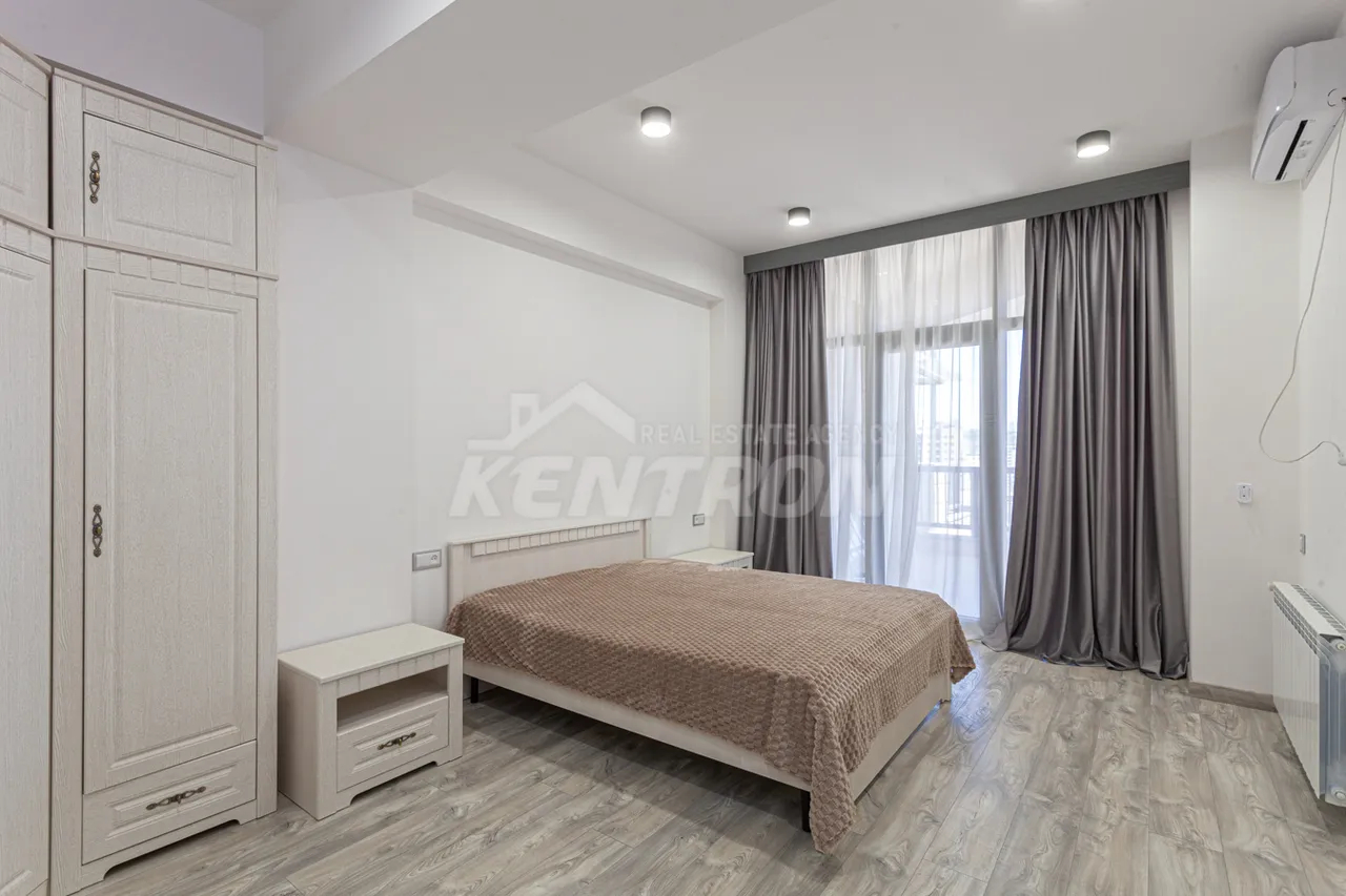 3 սենյականոց բնակարան վարձով Պարոնյան փող, Կենտրոն Երևան, 158967