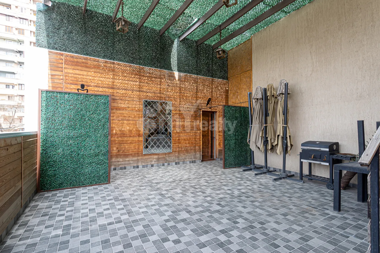 Commercial property for sale Bashinjaxyan St, Adshapnjak Yerevan, 160011