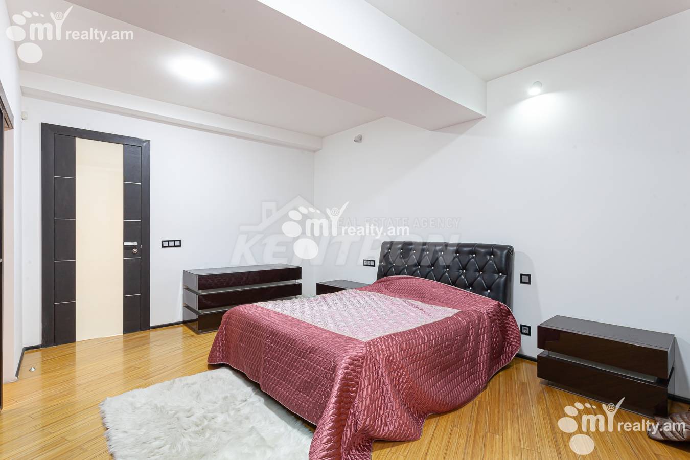 5 սենյականոց բնակարան  Հյուսիսային պող, Կենտրոն Երևան, 154617