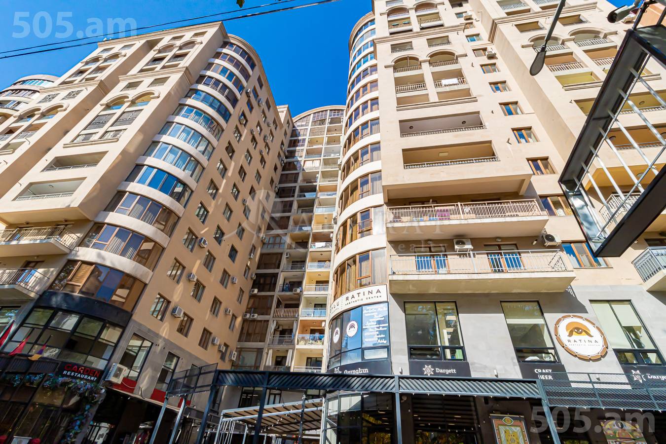 4 bedroom apartment for rent خیابان آرام, مرکز شهر ایروان, 152818