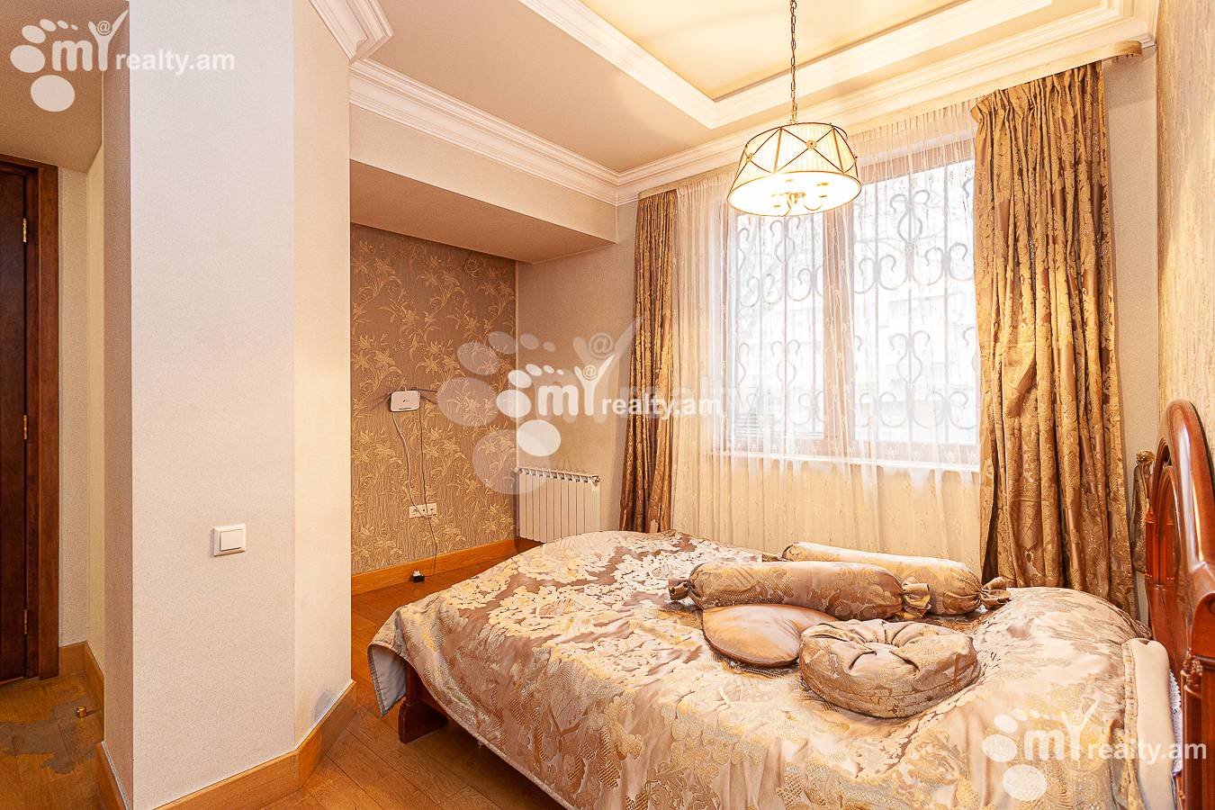 6 bedroom apartment for rent rue d'Amiryan, Center Yerevan, 150506