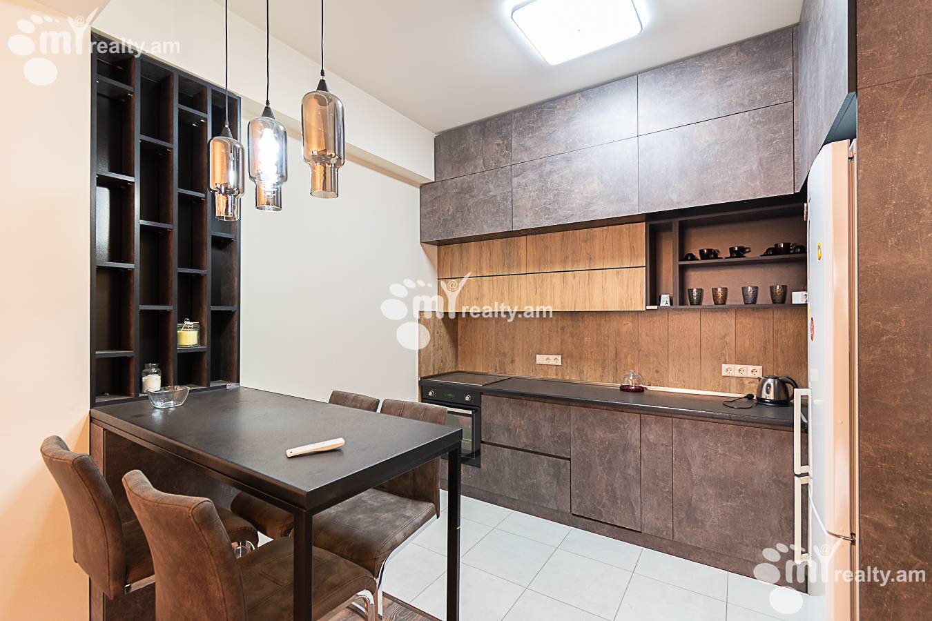 Купить 2 комнатную квартиру Бузанд ул, Центр Ереван, 143480