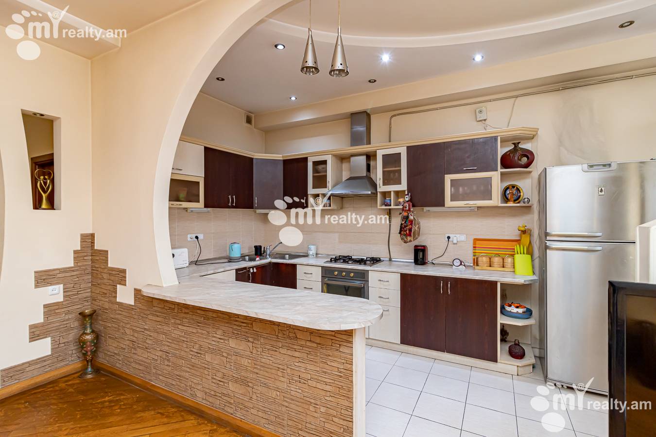 3 bedroom apartment for sale Tigran Mets Ave, Center Yerevan, 152119