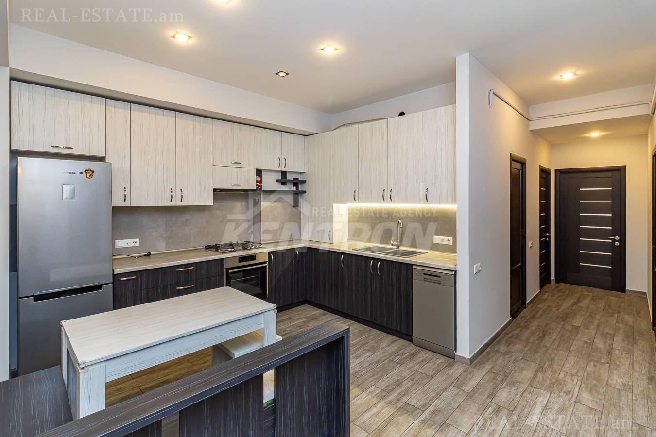 3 bedroom apartment for rent Gyulbenkyan St, Arabkir Yerevan, 137014