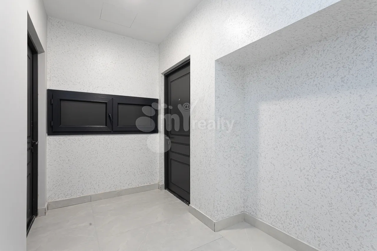 3 սենյականոց բնակարան  Հալաբյան փող, Աջափնյակ Երևան, 157589