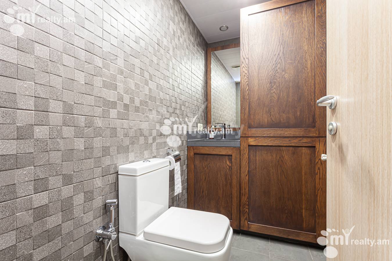 4 bedroom apartment for sale Lvovyan St, Nor Nork Yerevan, 154580