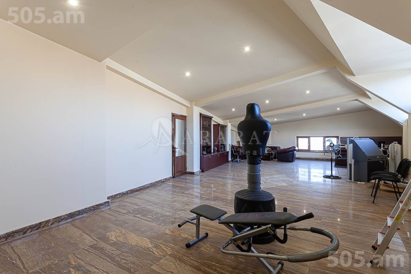 Снять коммерческoе помещение Гайи пр, Нор-Норк Ереван, 154131