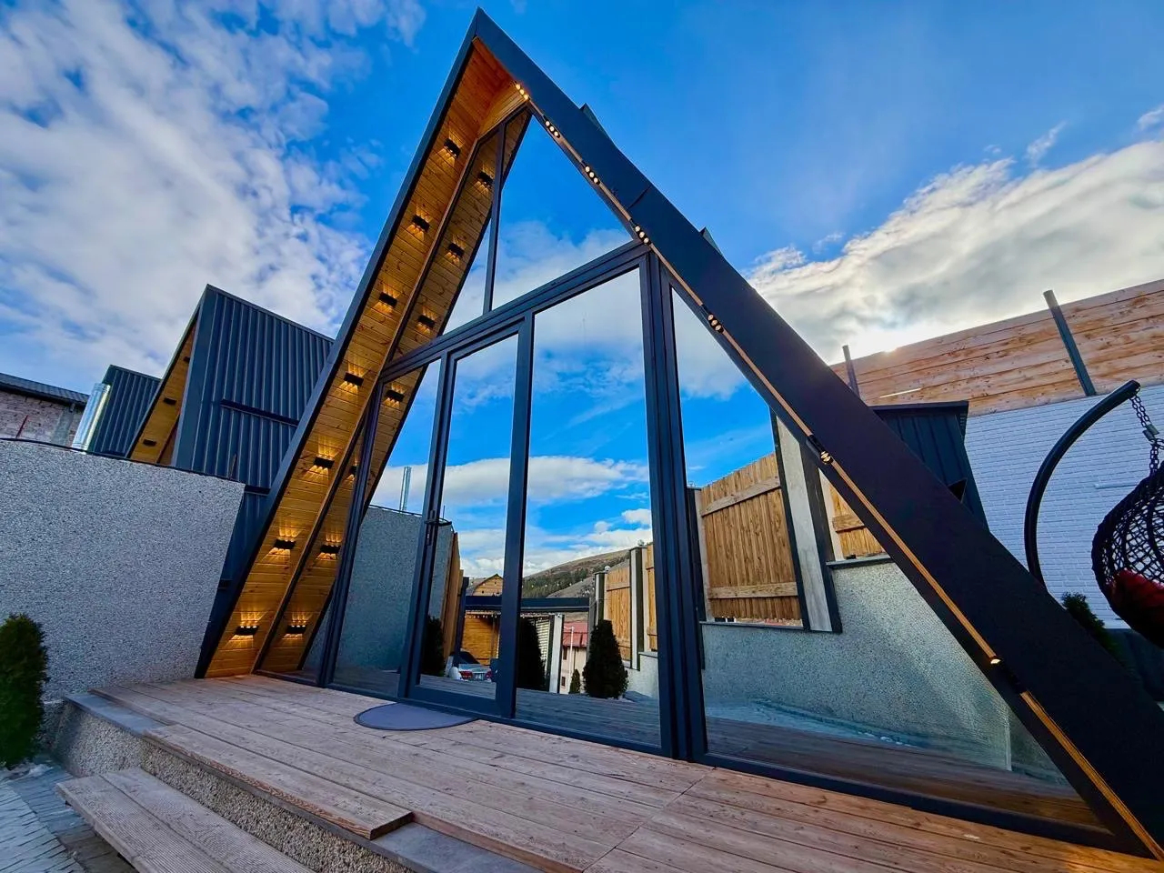 Купить коммерческoе помещение , акадор Котайк, 159464