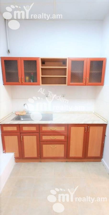 Commercial property for rent Koryun St, Center Yerevan, 149411