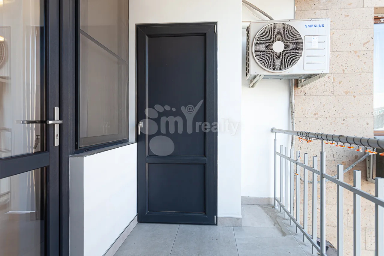3 bedroom apartment for rent خیابان آرام, مرکز شهر ایروان, 161481