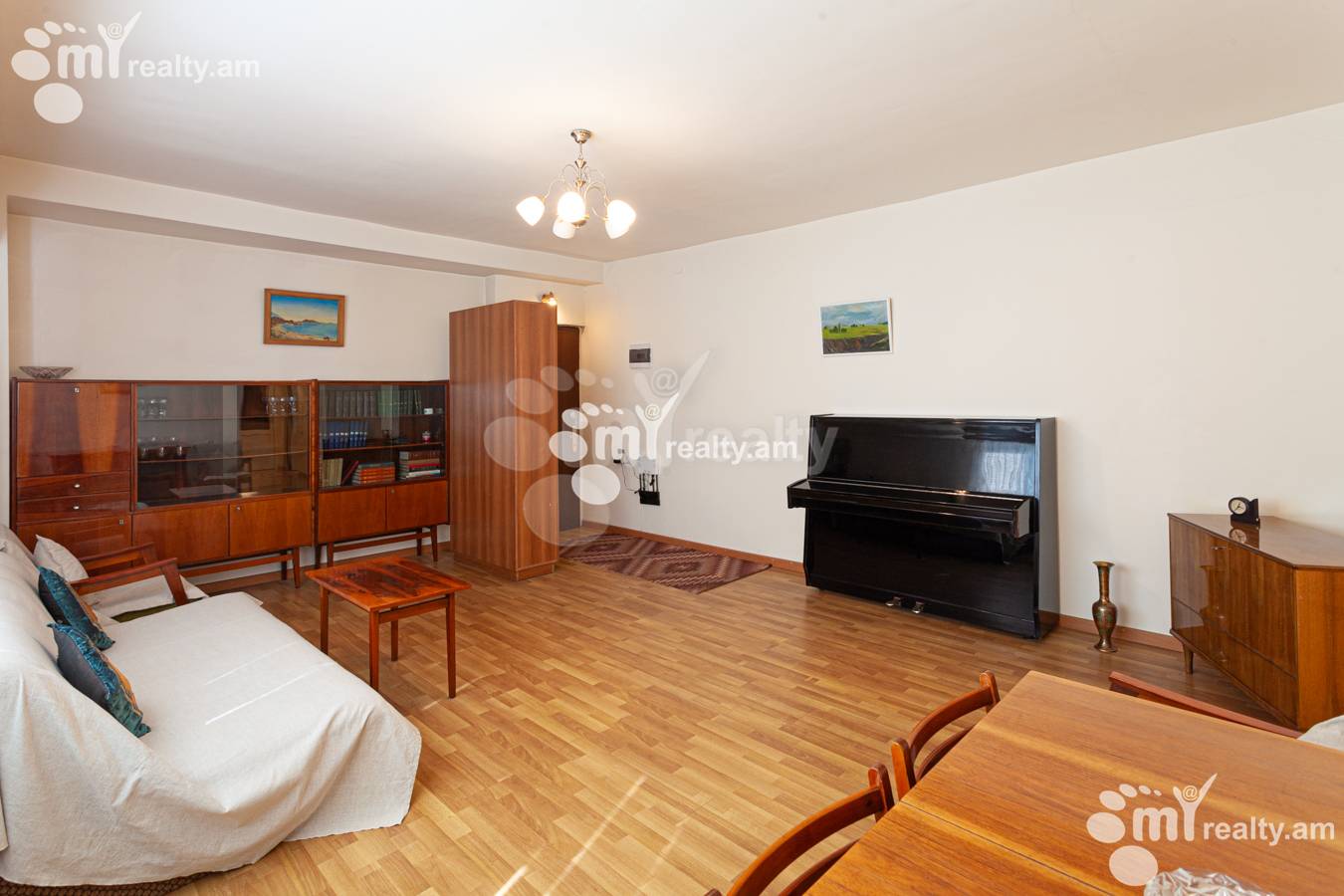 2 bedroom apartment for rent Sayat-Nova Ave, Center Yerevan, 140059