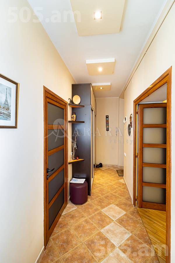 2 bedroom apartment for sale خیابان کومیتاس, عربگیر ایروان, 154748