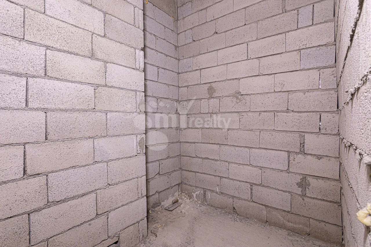 4 bedroom apartment for sale Rostom St, Center Yerevan, 158138