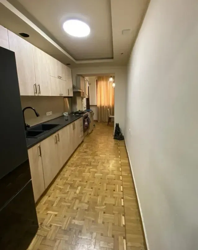 4 bedroom apartment for sale Vratsakan St, Arabkir Yerevan, 160925