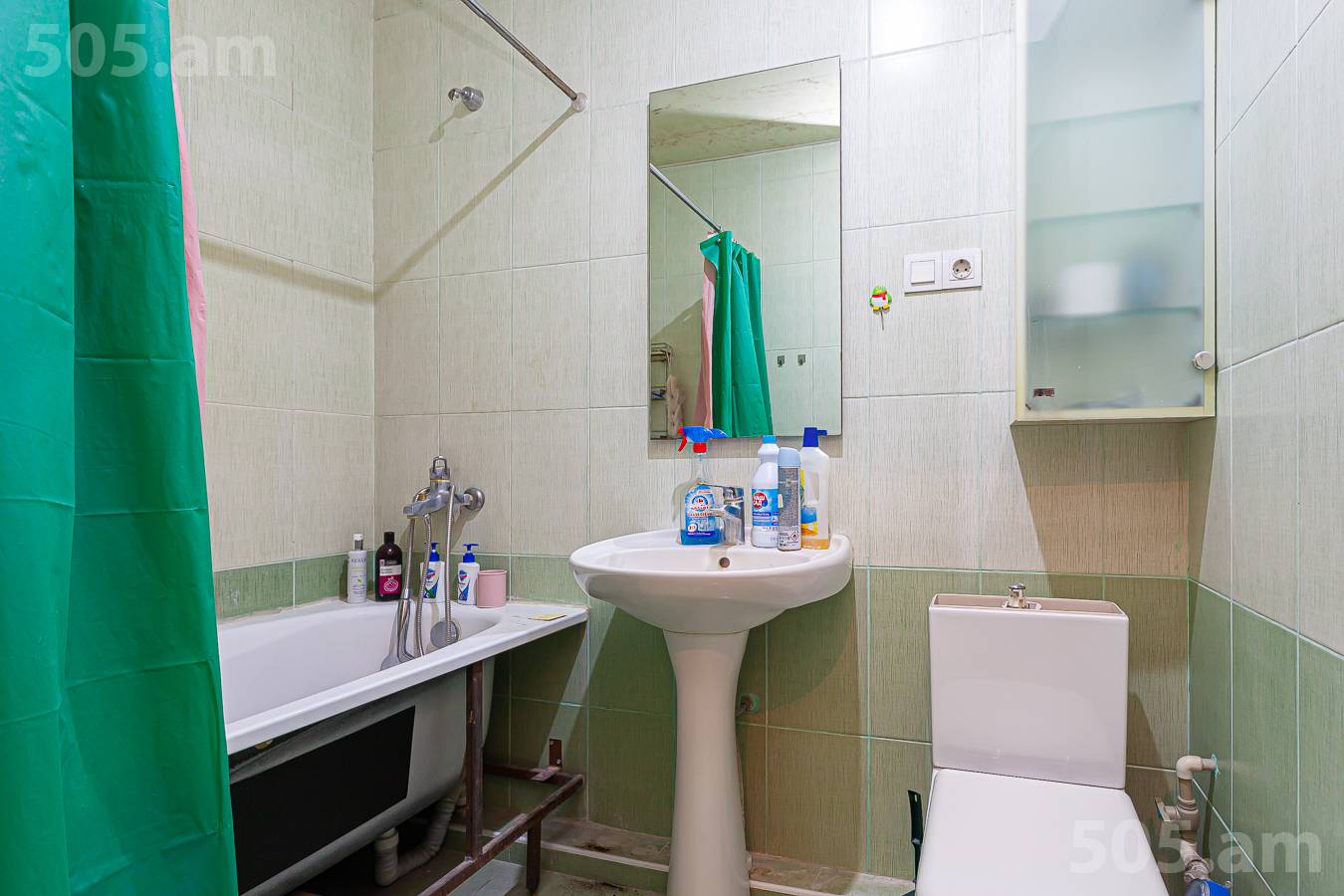 Купить 2 комнатную квартиру Аргишти ул, Центр Ереван, 148274