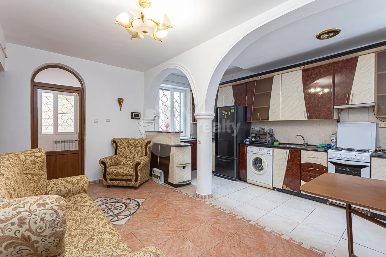 House for sale Kanaker 5 St, Quanaquère-Zeytoun Yerevan, 159297