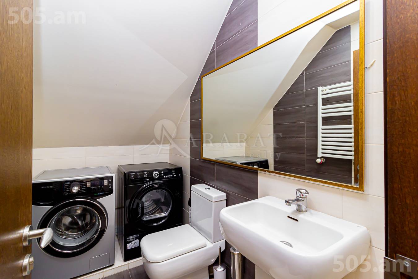 3 սենյականոց բնակարան  Անտառային փող, Կենտրոն Երևան, 153225