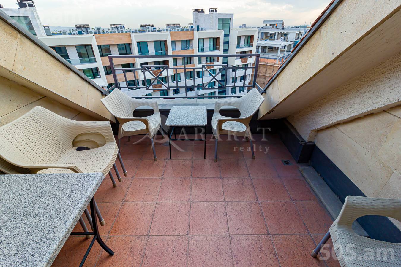 3 սենյականոց բնակարան  Անտառային փող, Կենտրոն Երևան, 153225