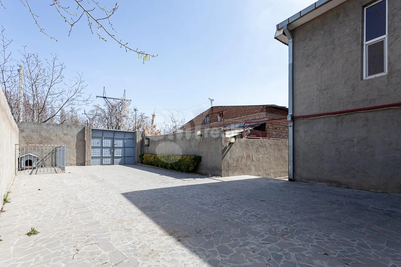 House for sale Acharyan St, Awan Yerevan, 157785