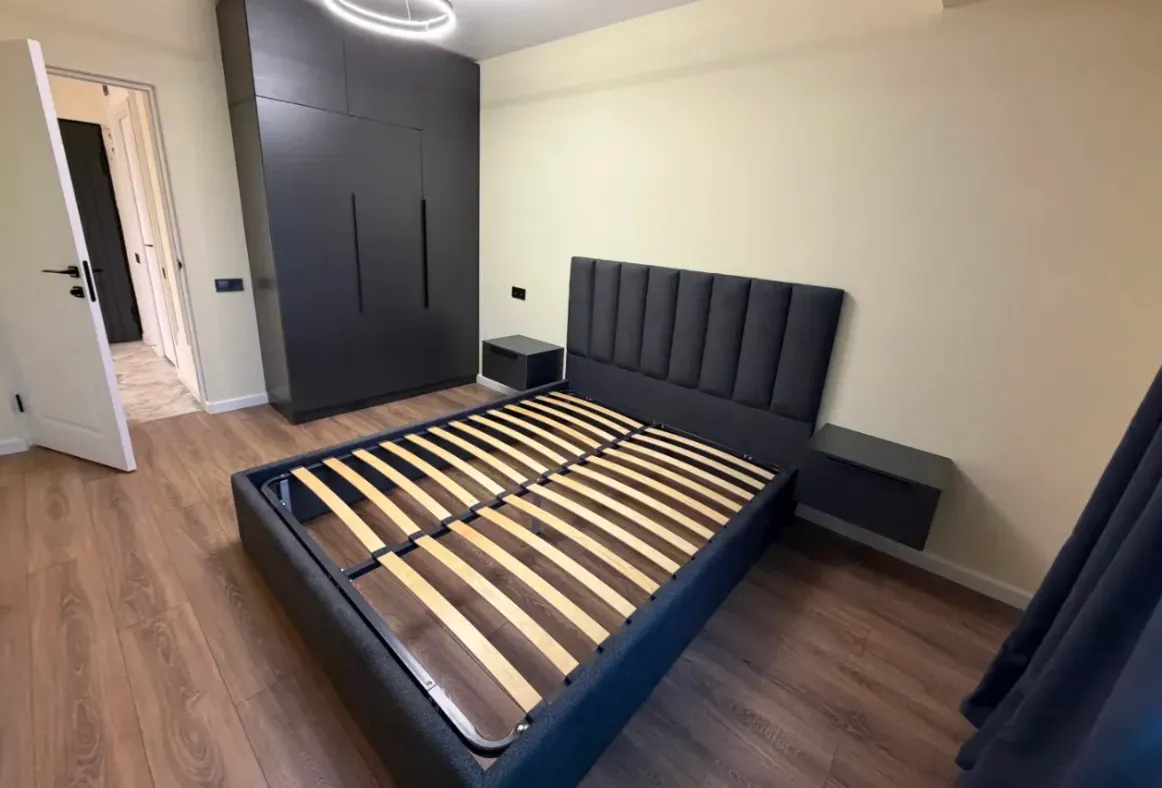 Купить 3 комнатную квартиру Овсеп Эмин ул, Арабкир Ереван, 160238