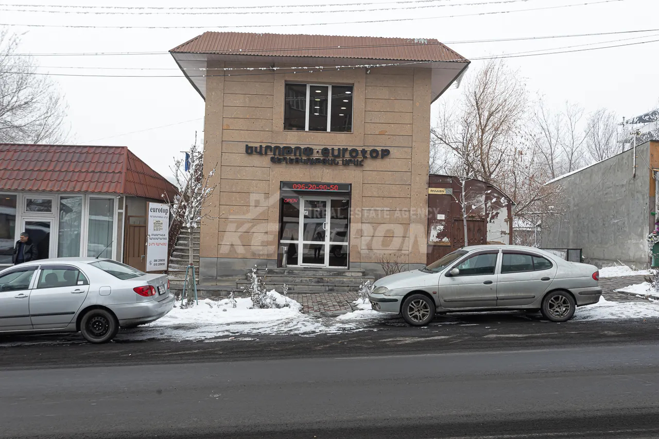 Commercial property for sale K. Ulnetsi St, Quanaquère-Zeytoun Yerevan, 159445