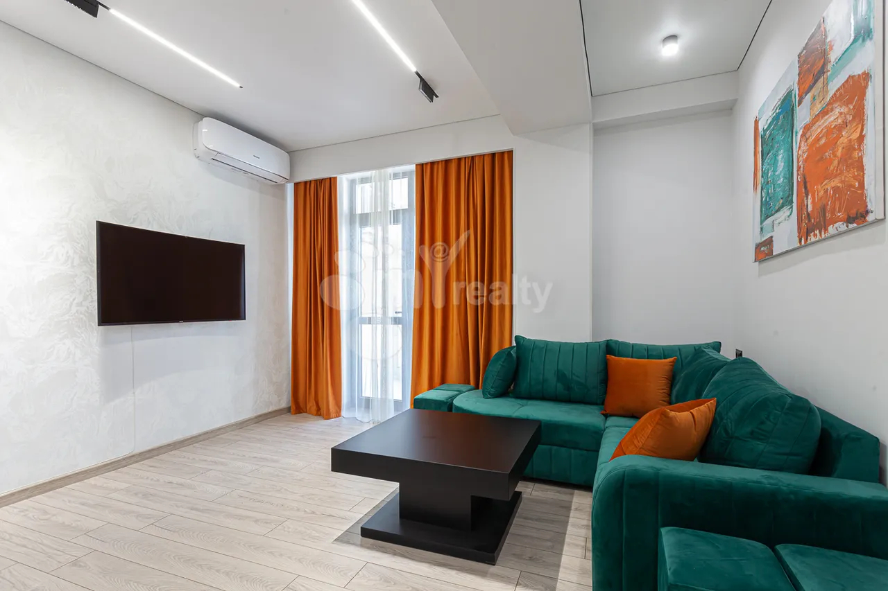 3 bedroom apartment for rent Arshakunyats Ave, Center Yerevan, 160325