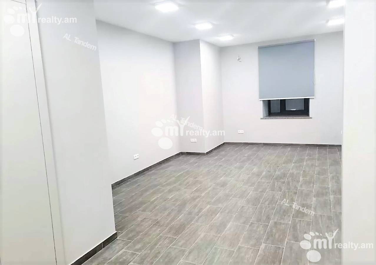 Commercial property for rent Mashtots Ave, Center Yerevan, 140295