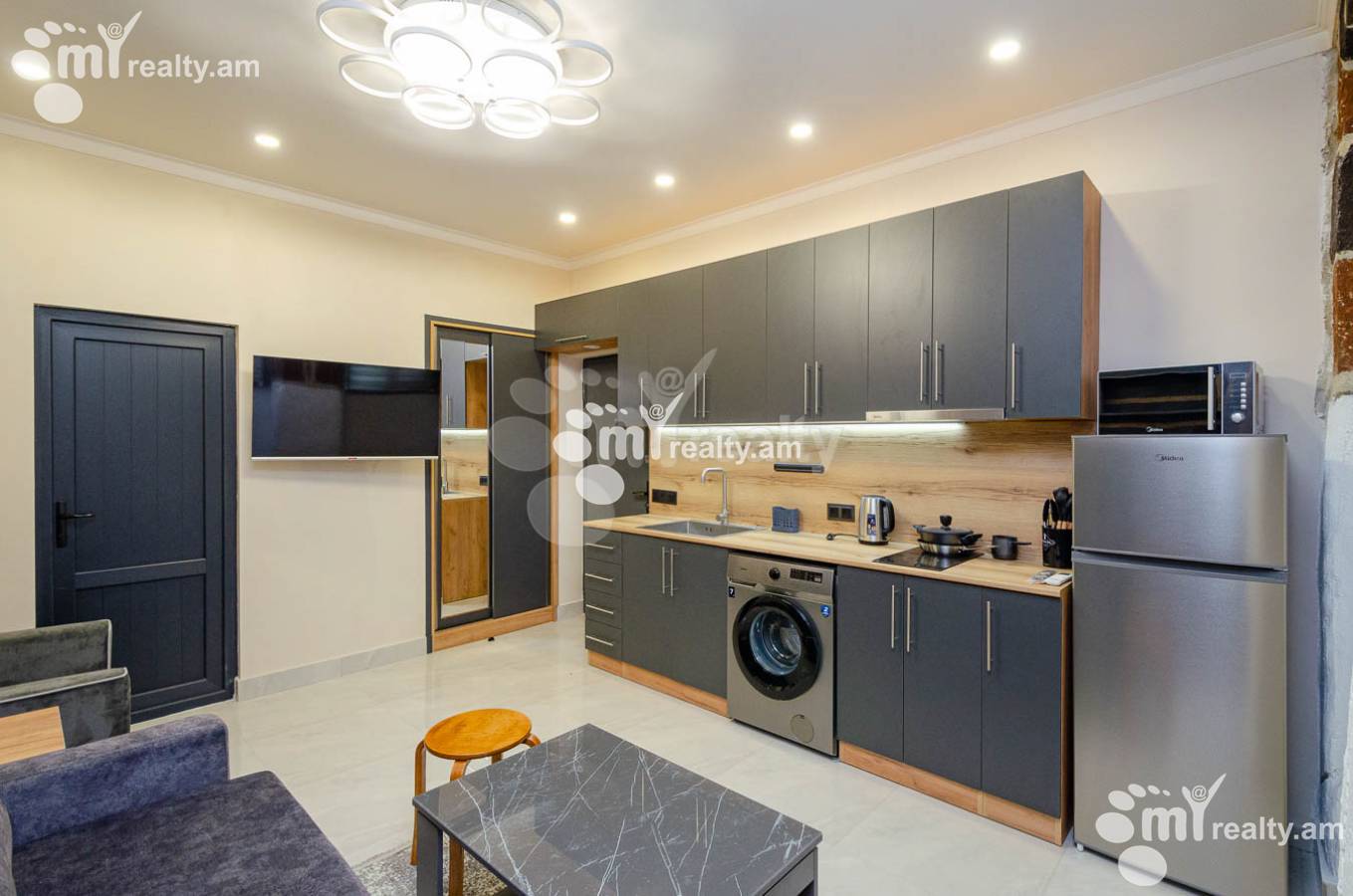 1 սենյականոց բնակարան վարձով Մաշտոցի պող, Կենտրոն Երևան, 151493