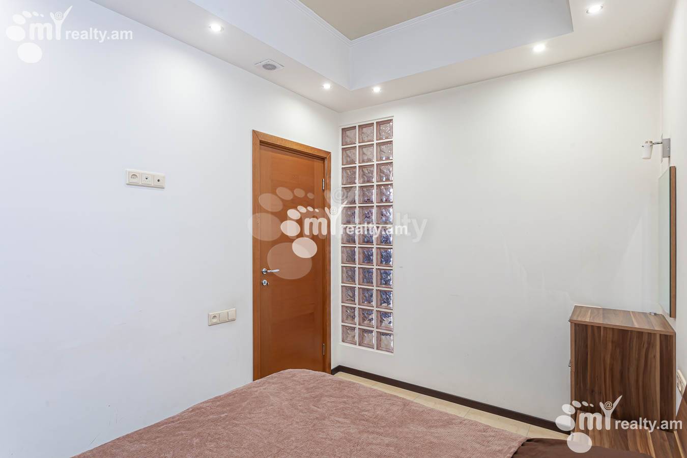 2 bedroom apartment for sale Aram St, Center Yerevan, 154174