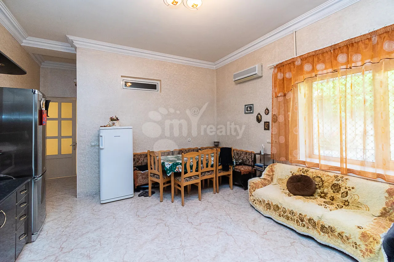 Առանձնատուն  Նորքի 7րդ փող, Նորք-Մարաշ Երևան, 160708