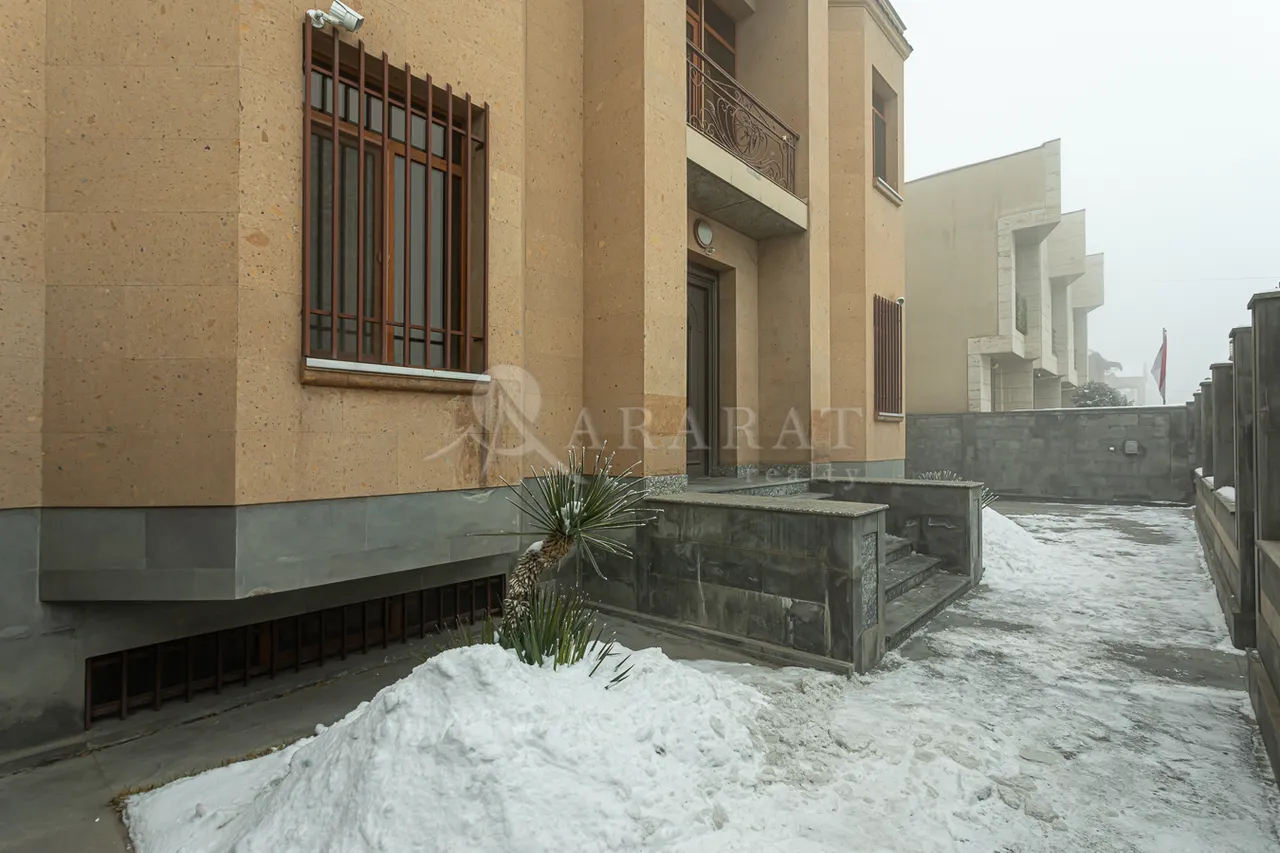 House for sale Tsarav Aghbyur St, Avan Yerevan, 159131