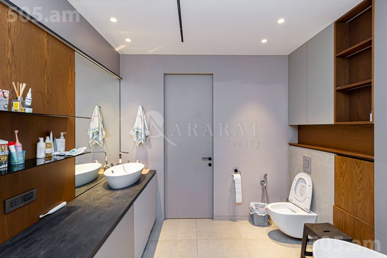 3 bedroom apartment for sale خیابان تومانیان, مرکز شهر ایروان, 152196