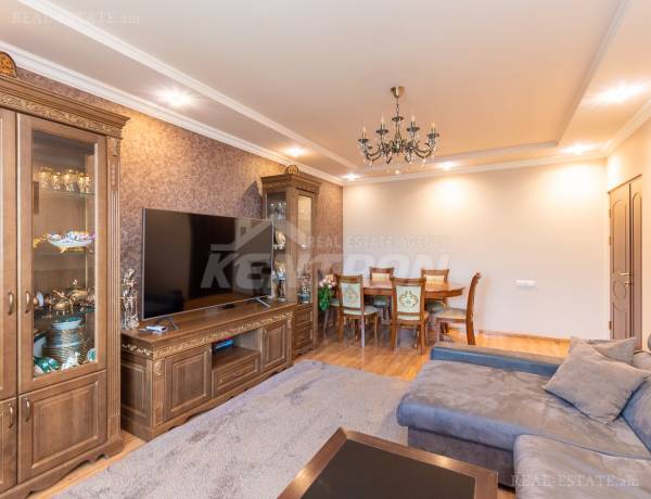 3-senyakanoc-bnakaran-vacharq-Yerevan-Center