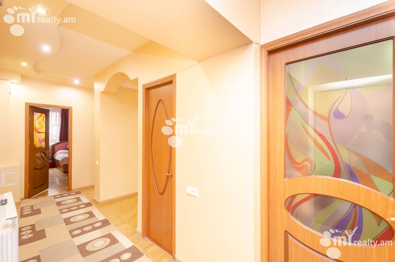 Купить 4 комнатную квартиру Орбели Ехбайрнери ул, Арабкир Ереван, 144146