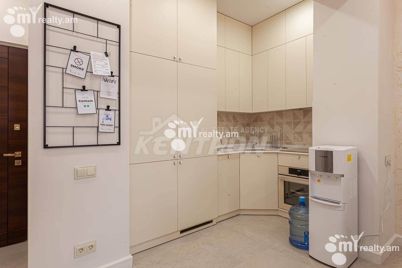 3 bedroom apartment for sale خیابان یِکمالیان, مرکز شهر ایروان, 154944