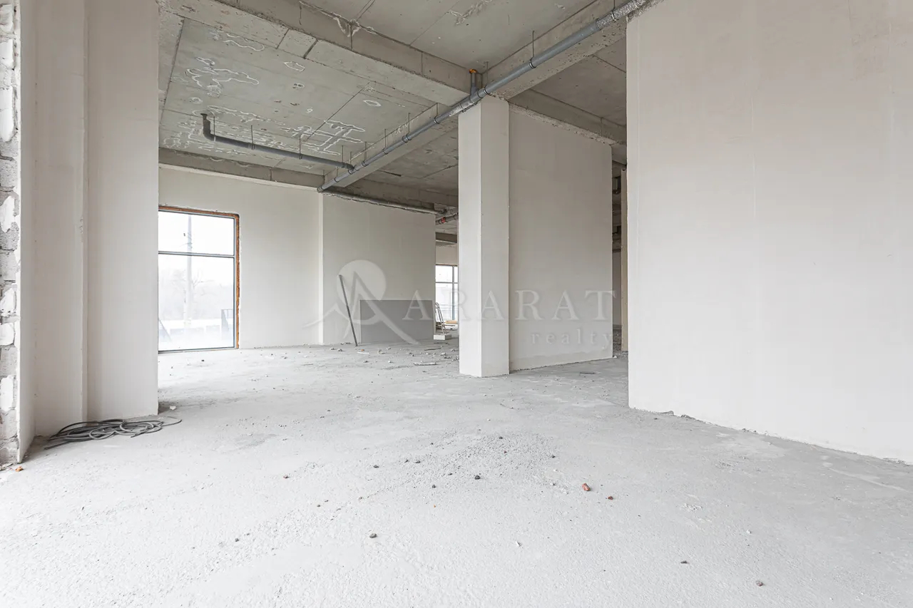 Commercial for sale خیابان خودیاکوف, آوان ایروان, 158557