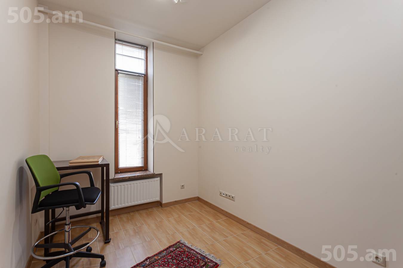 4 bedroom apartment for rent Azatutyan Ave, Arabkir Yerevan, 154351