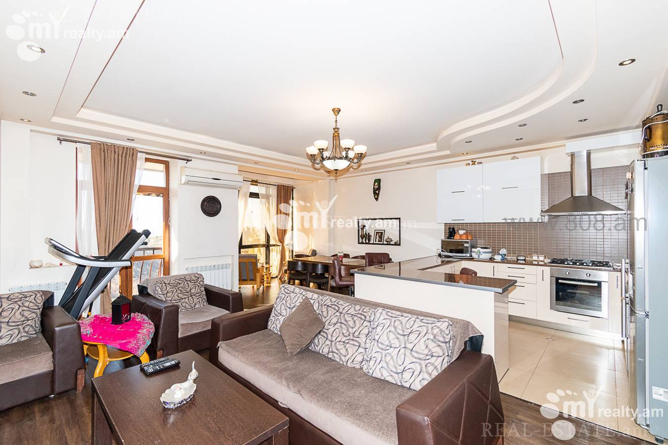 3 bedroom apartment for rent خیابان برادران اوربِلی, عربگیر ایروان, 158299