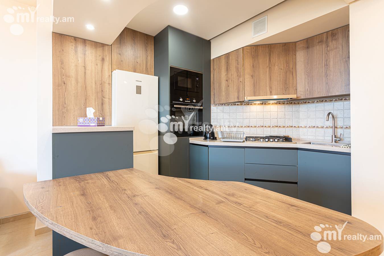 3 bedroom apartment for rent Arabkir 25 St, Arabkir Yerevan, 156901