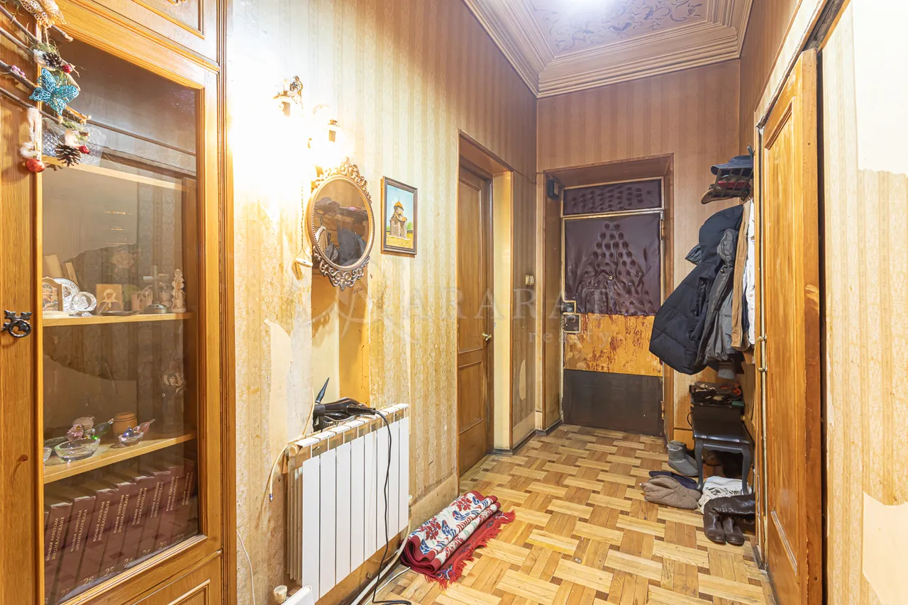 Commercial for sale خیابان ابوویان, مرکز شهر ایروان, 158521