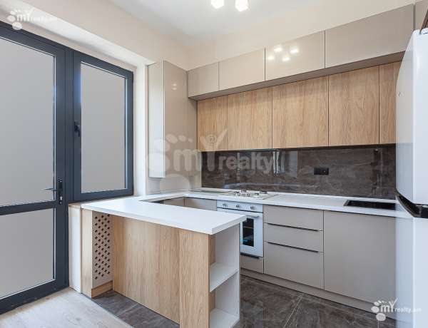 2-senyakanoc-bnakaran-vacharq-Yerevan-Center