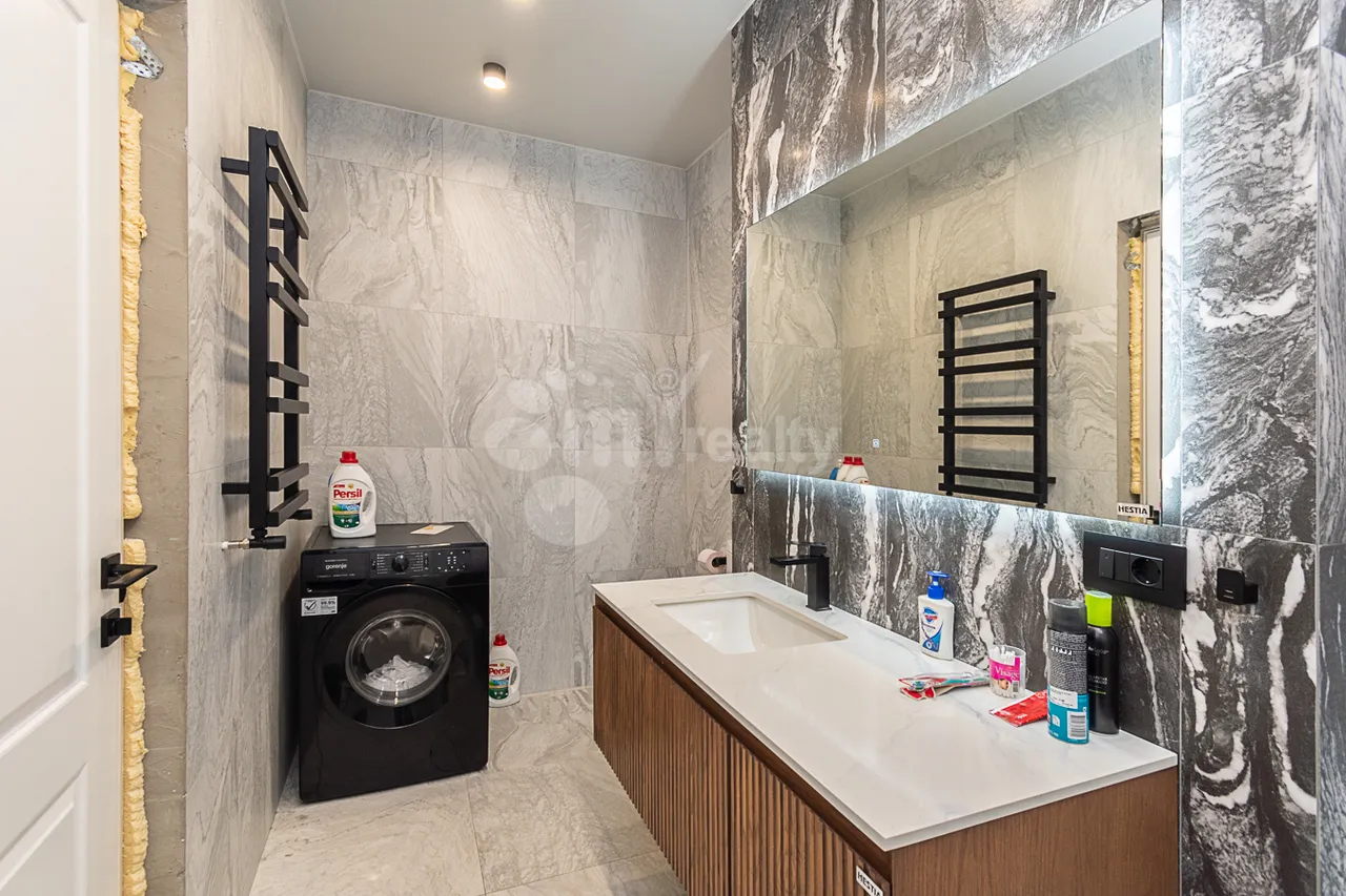 3 bedroom apartment for sale Mikoyan St, Davtachène Yerevan, 160711