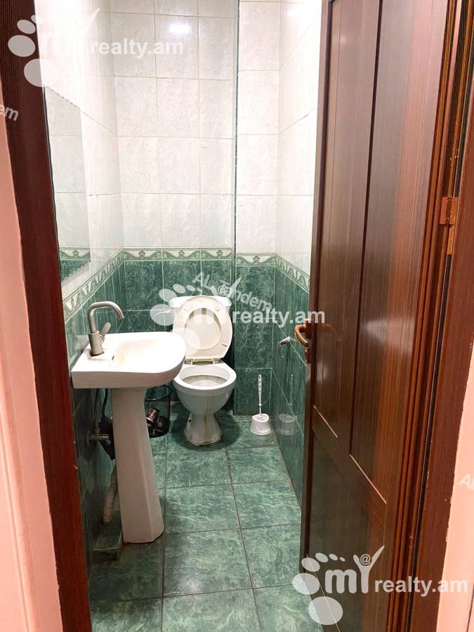 Commercial property for rent Kajaznuni St, Center Yerevan, 153884
