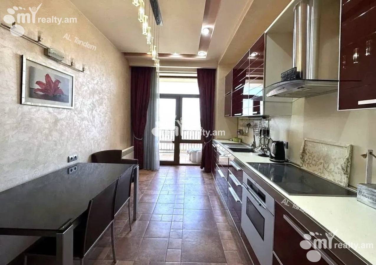 4 bedroom apartment for sale Tamanyan St, Center Yerevan, 156212