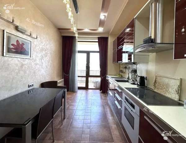norakaruyc-bnakaran/4-senyakanoc/Tamanyan+St/Center/Yerevan