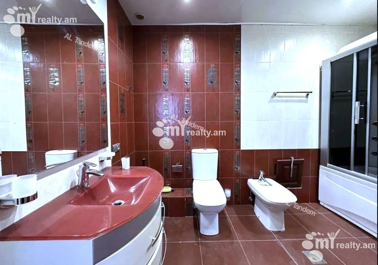 4 bedroom apartment for sale Tamanyan St, Center Yerevan, 156212